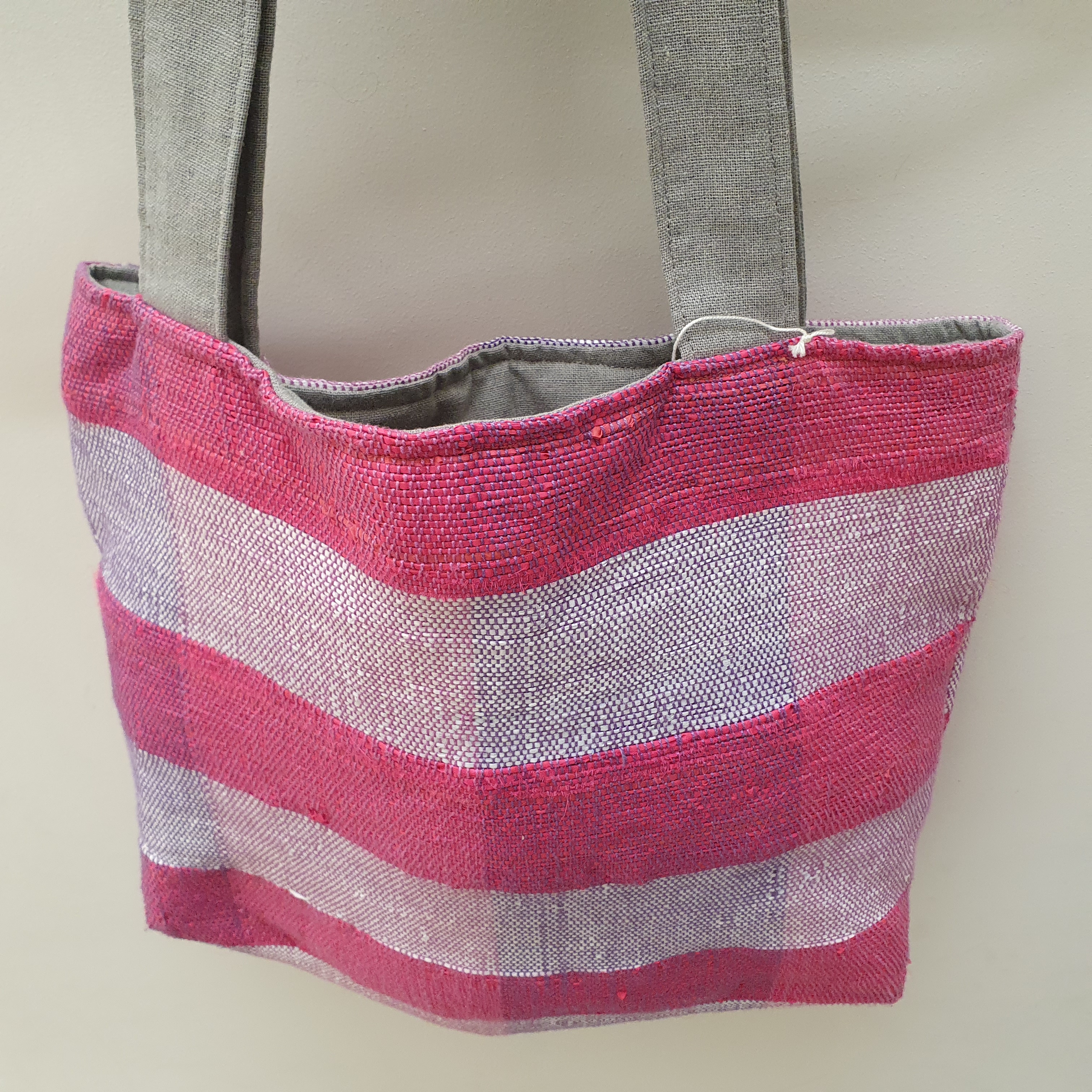 Sac tissé à la main en matières plastiques/textiles